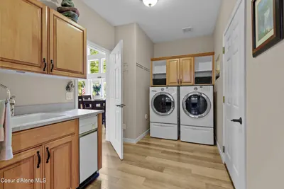 Property 26-1694 - Photo 26