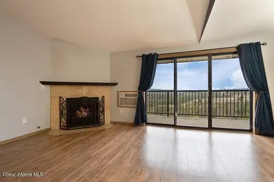 Property 26-10226 - Photo 4