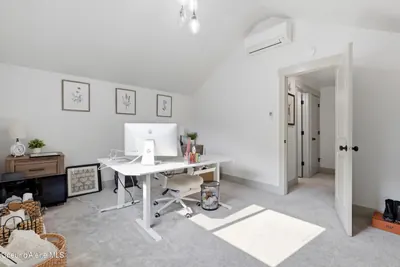 Property 26-7633 - Photo 58