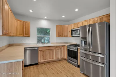 Property 26-9186 - Photo 2