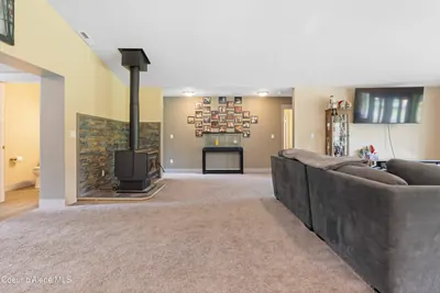 Property 26-9576 - Photo 9