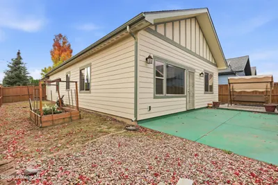 Property 26-10225 - Photo 36