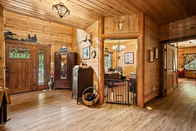 Property 26-8247 - Photo 33