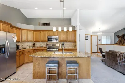 Property 26-8683 - Photo 2