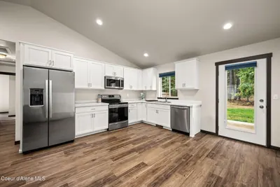 Property 26-10598 - Photo 15