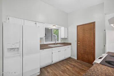 Property 26-9573 - Photo 40