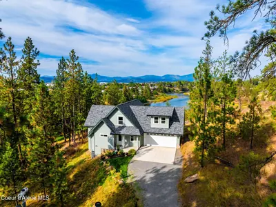 Property 26-10162 - Photo 2