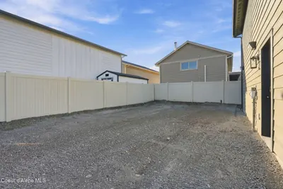 Property 26-10403 - Photo 6