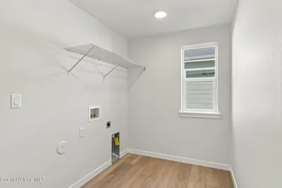 Property 26-10339 - Photo 27