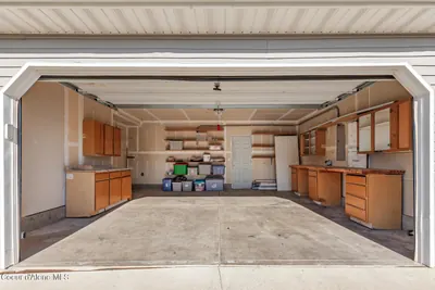 Property 26-9105 - Photo 26