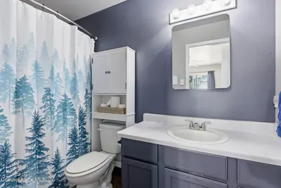 Property 26-7604 - Photo 11