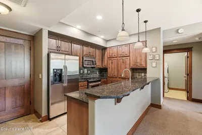 Property 26-8108 - Photo 9