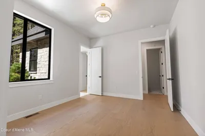 Property 26-9801 - Photo 35