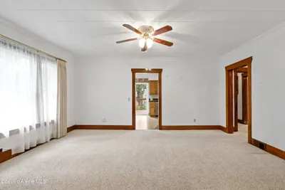 Property 26-9360 - Photo 8