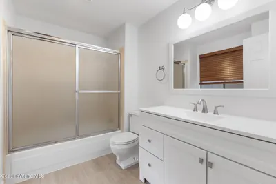 Property 26-10613 - Photo 12