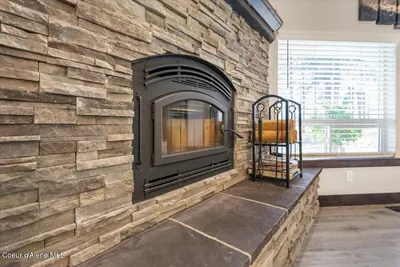 Property 26-10201 - Photo 12