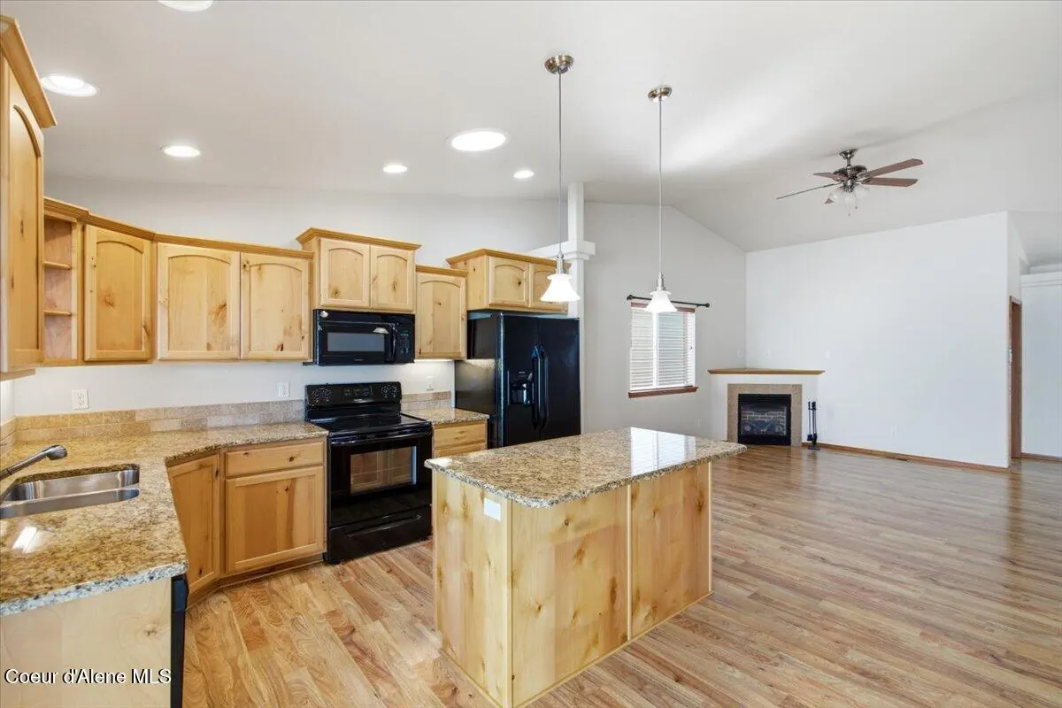 Property 26-8988 - Photo 1