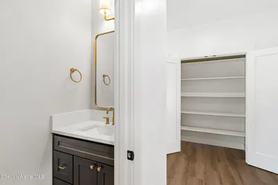 Property 26-8935 - Photo 28