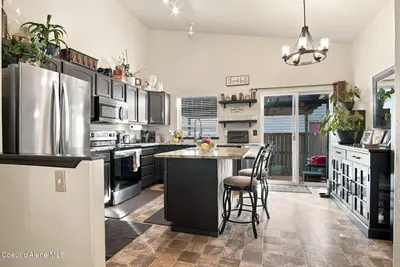 Property 26-10041 - Photo 6