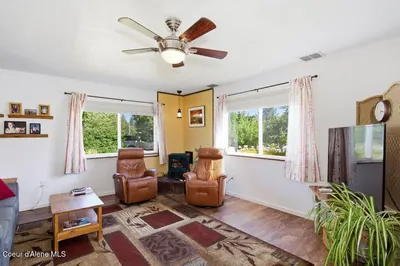 Property 26-10411 - Photo 7