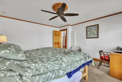 Property 26-9411 - Photo 31