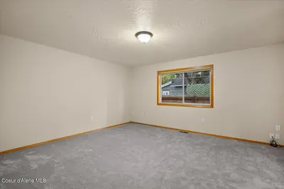 Property 26-10262 - Photo 12