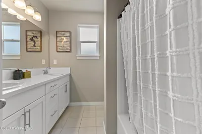 Property 26-10140 - Photo 20