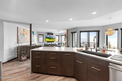 Property 26-3755 - Photo 5