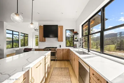 Property 26-9674 - Photo 26