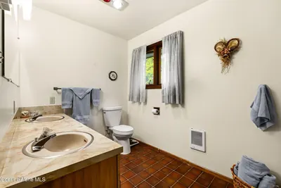 Property 26-6087 - Photo 41