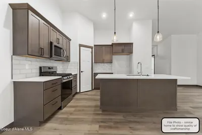 Property 26-1223 - Photo 11