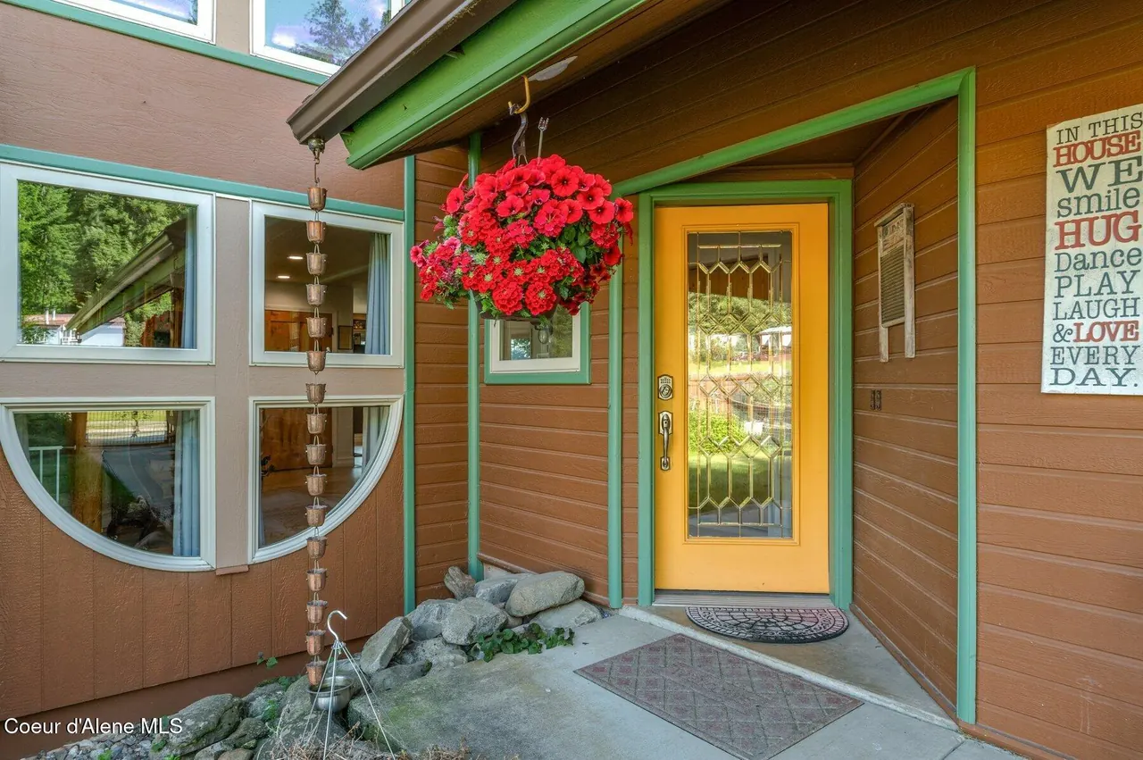 Property 26-2281 - Photo 1