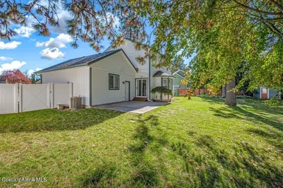 Property 26-10057 - Photo 32