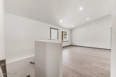 Property 26-7877 - Photo 18