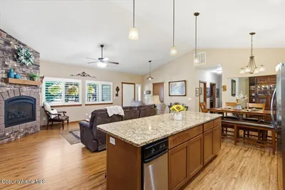 Property 26-9300 - Photo 15