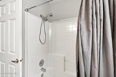 Property 26-8423 - Photo 12