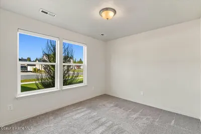 Property 26-10181 - Photo 25