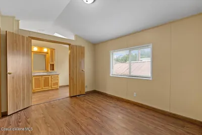Property 26-9040 - Photo 11