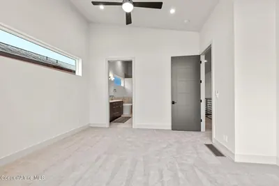 Property 25-11384 - Photo 20