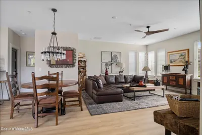 Property 26-10185 - Photo 5