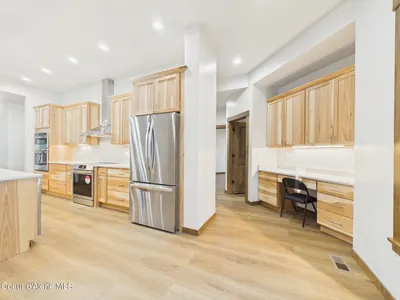 Property 26-713 - Photo 36