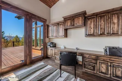 Property 26-8040 - Photo 38