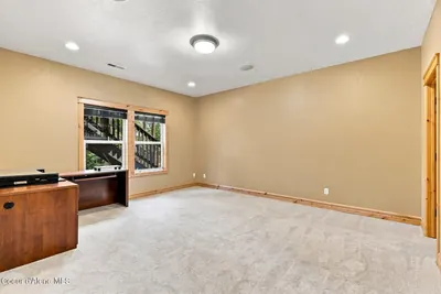 Property 26-8766 - Photo 42