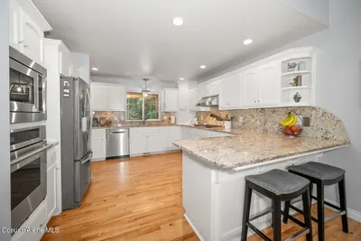 Property 26-9240 - Photo 5