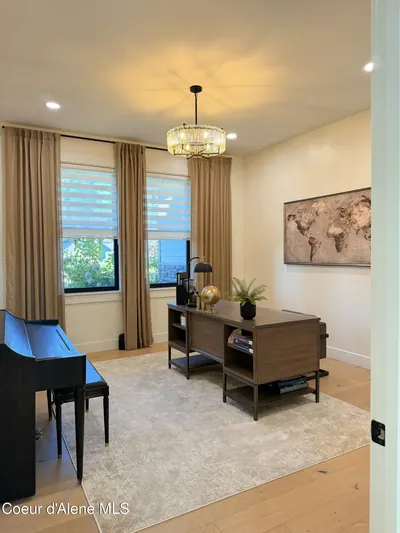 Property 26-10307 - Photo 28