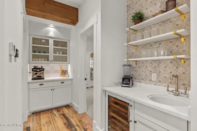 Property 26-8731 - Photo 22