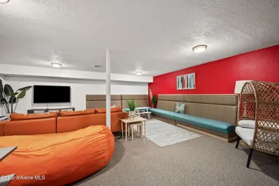 Property 26-9305 - Photo 37