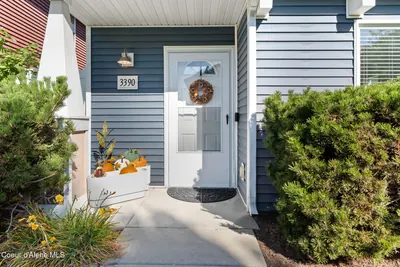 Property 26-10014 - Photo 2