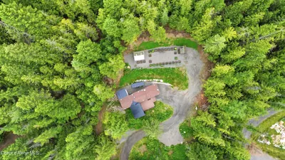 Property 26-7602 - Photo 3