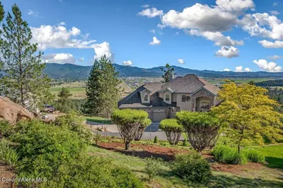 Property 26-8573 - Photo 81